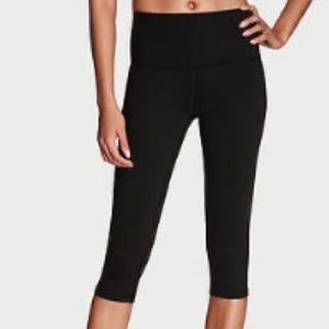 Victoria Secrets Sport Capri